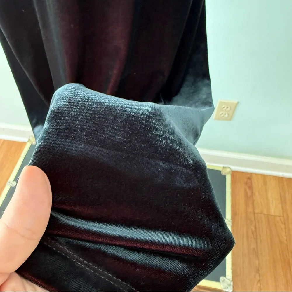 Vintage CDC Caren Desiree  Company Elegant Black Velvet Dress and Cardigan Set M - Picture 15 of 15